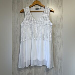 Linea Domani White Crochet Tassel Sleeveless Tunic Top Size L LNC